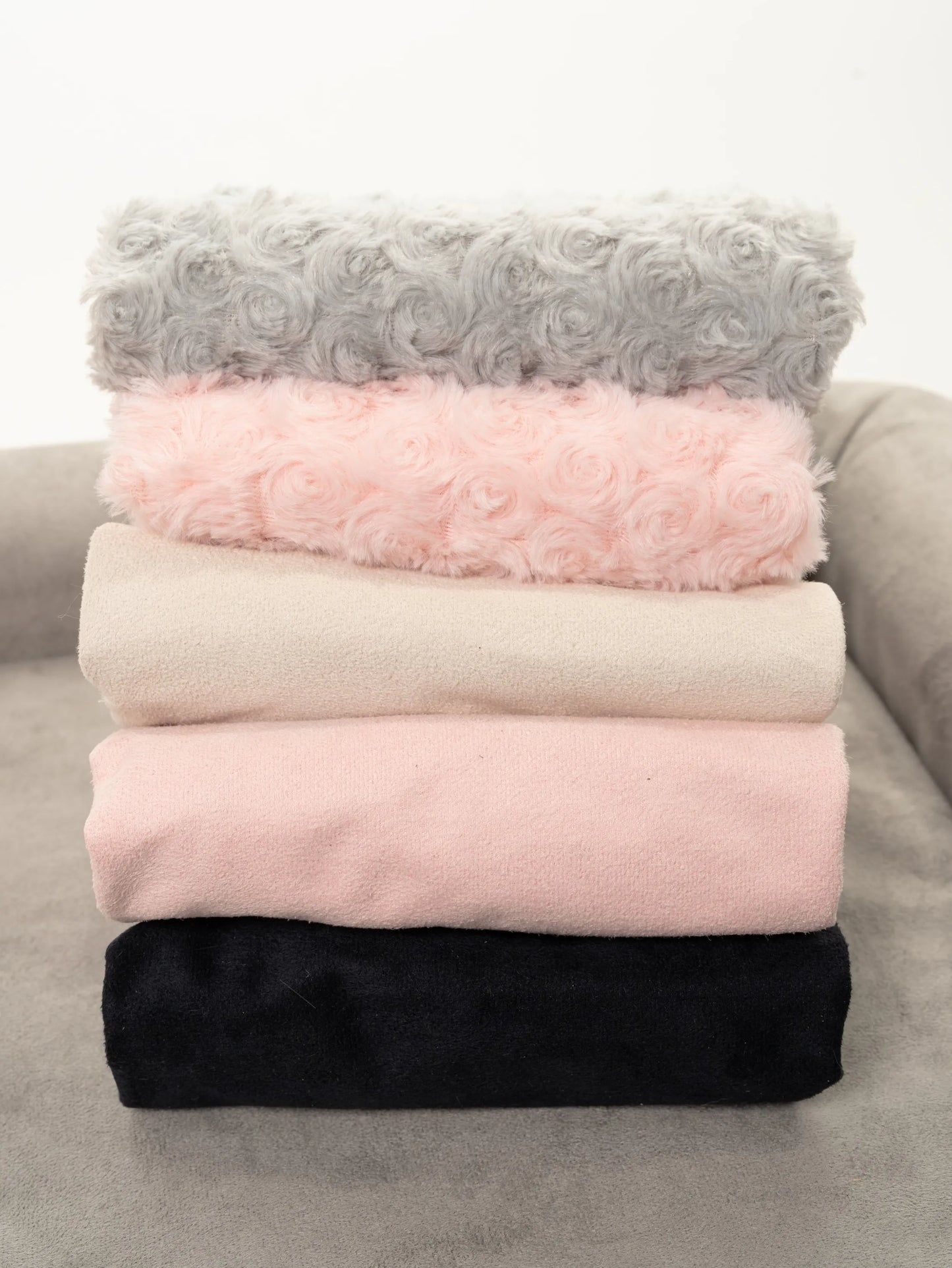 
                  
                    The Boujee Bundle - Orthopedic Pet Bed with 5 Coverlets and Cozy Blanket
                  
                